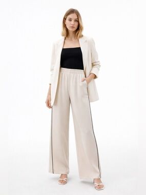 ZARA Wide-Leg Modal Trousers Cream w/Black Piping – Sz XL (NWT)